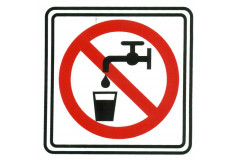 Piktogram voda nie je pitná